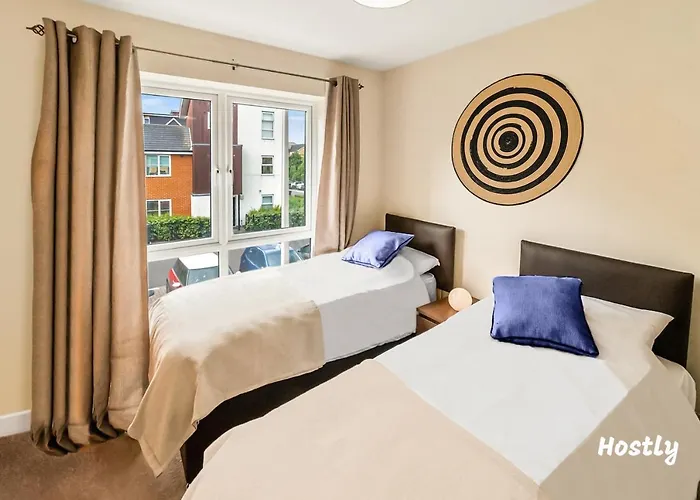 Puffin Way - Comfortable, Spacious House With Parking