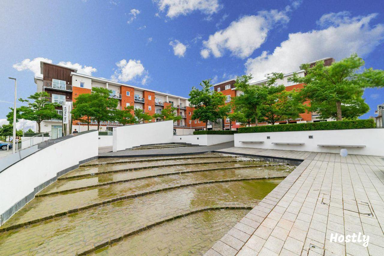 Puffin Way - Comfortable, Spacious House With Parking * Reading